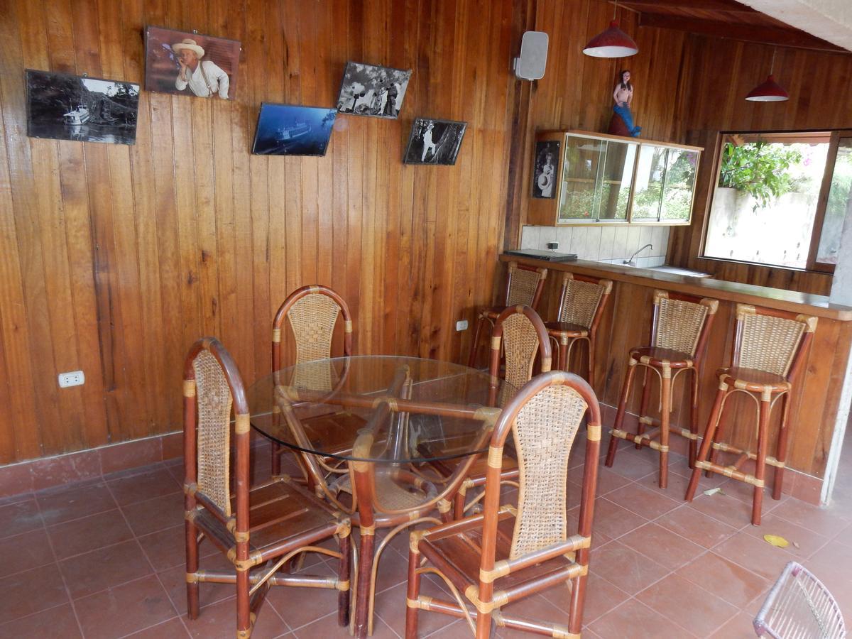 La Casa Fitzcarraldo Hotel Iquitos Luaran gambar