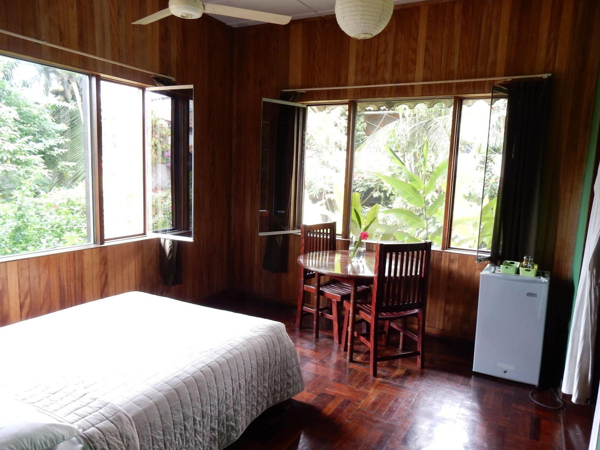 La Casa Fitzcarraldo Hotel Iquitos Luaran gambar